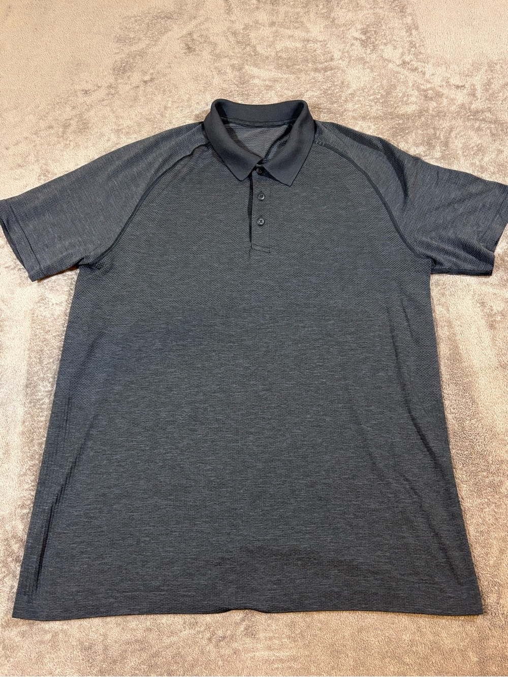Lululemon Performance Dark Gray Polo Shirt Short Sleeve Men: Large